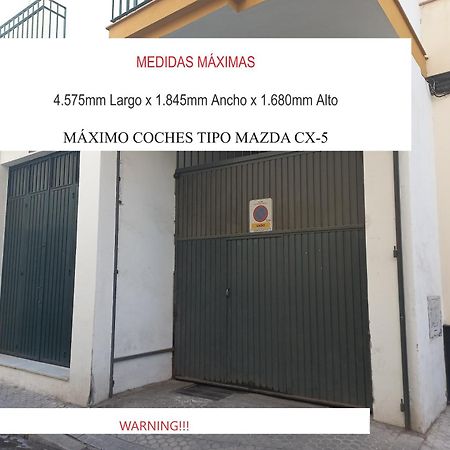 Azahar Metropol Parasol, Parking Gratis Para Coches Medianos Seville Ngoại thất bức ảnh